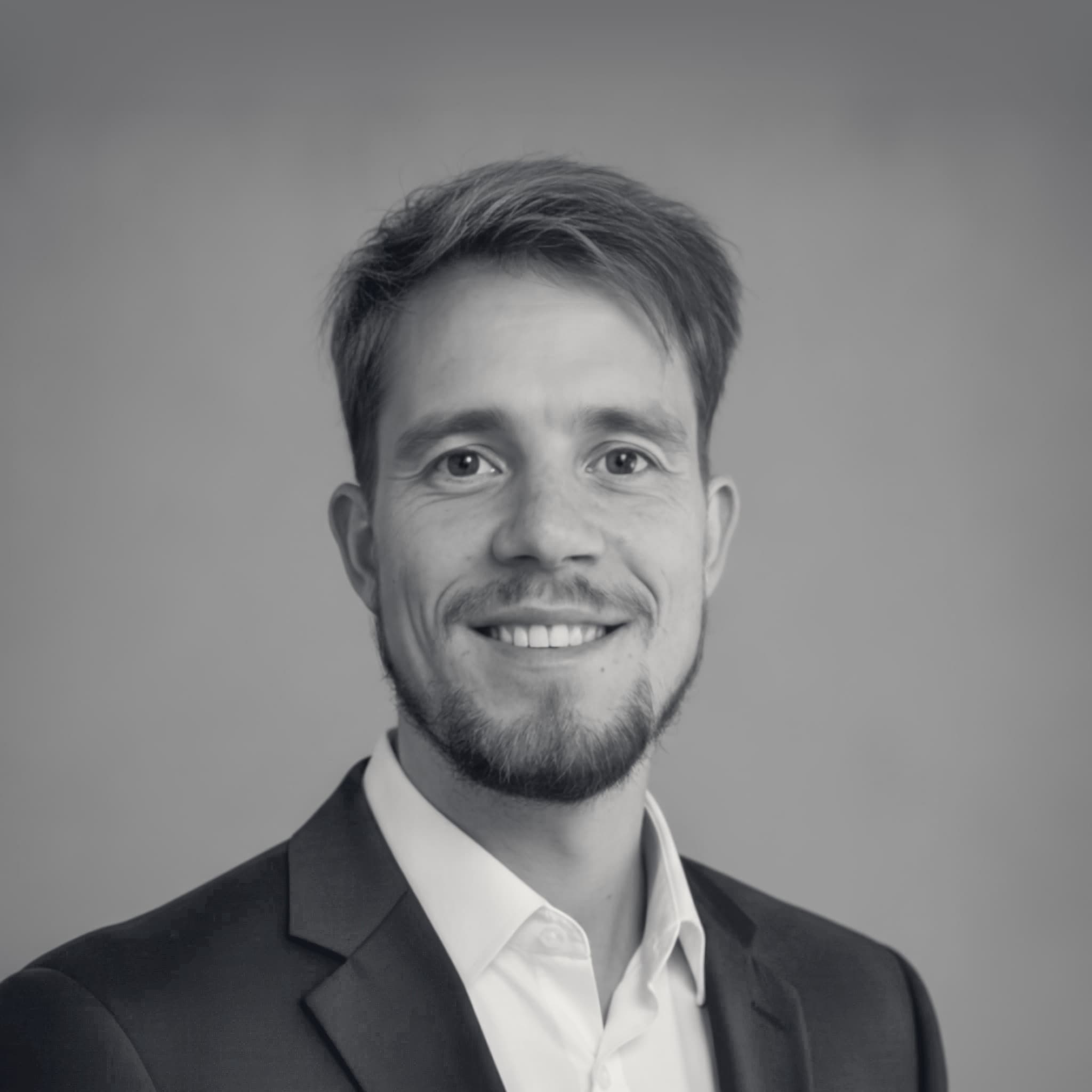 Sam Cooper, Junior Analyst